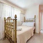 Beachfront Luxury Rhodes 5 Bedrooms Sleeps 14 Maria Kiotari ゲンナジー